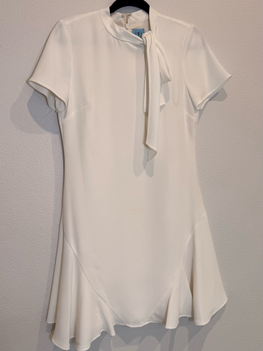 CeCe White Tie-Neck Short Sleeve A-Line Dress
